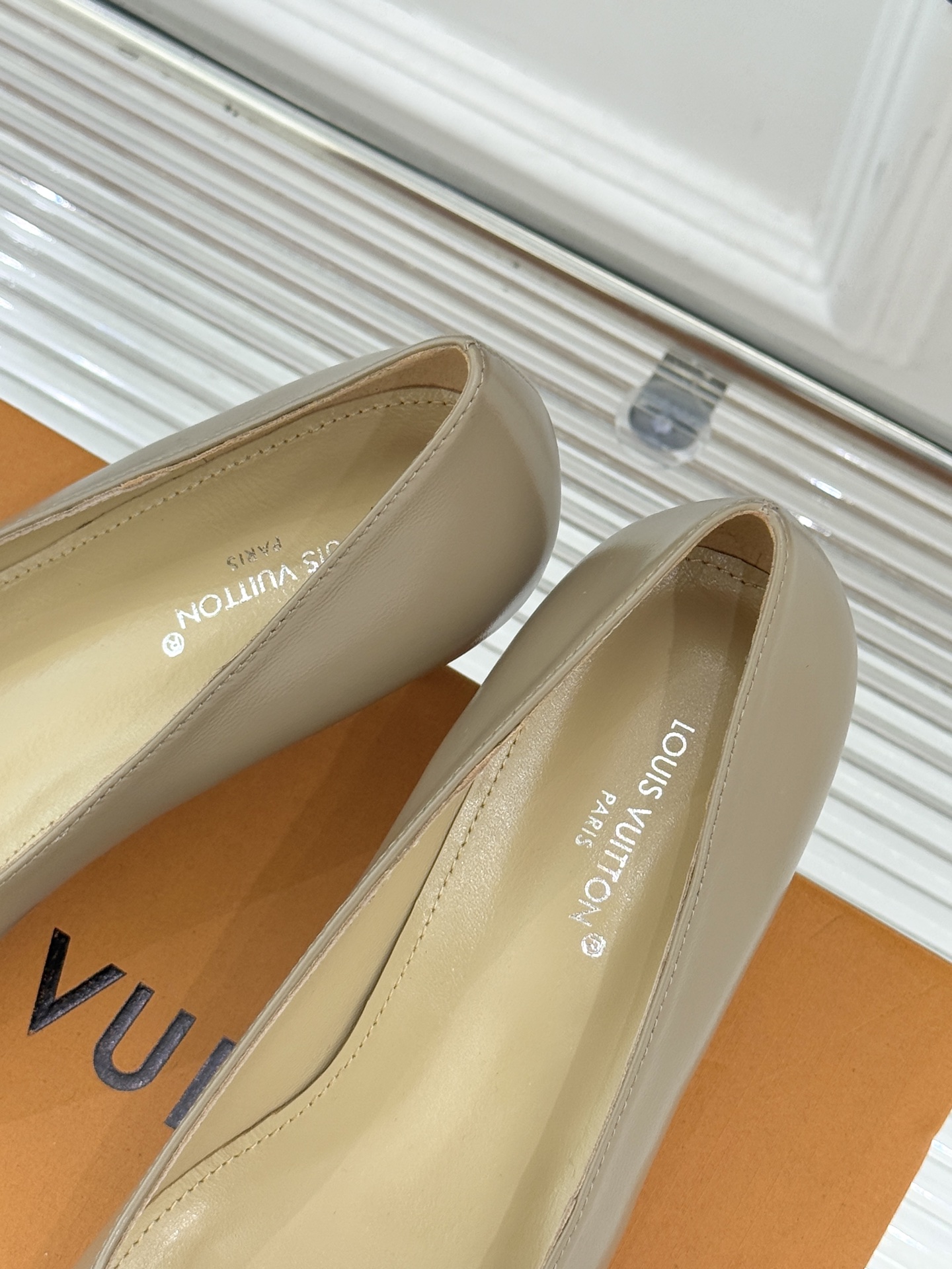 Women's high heels